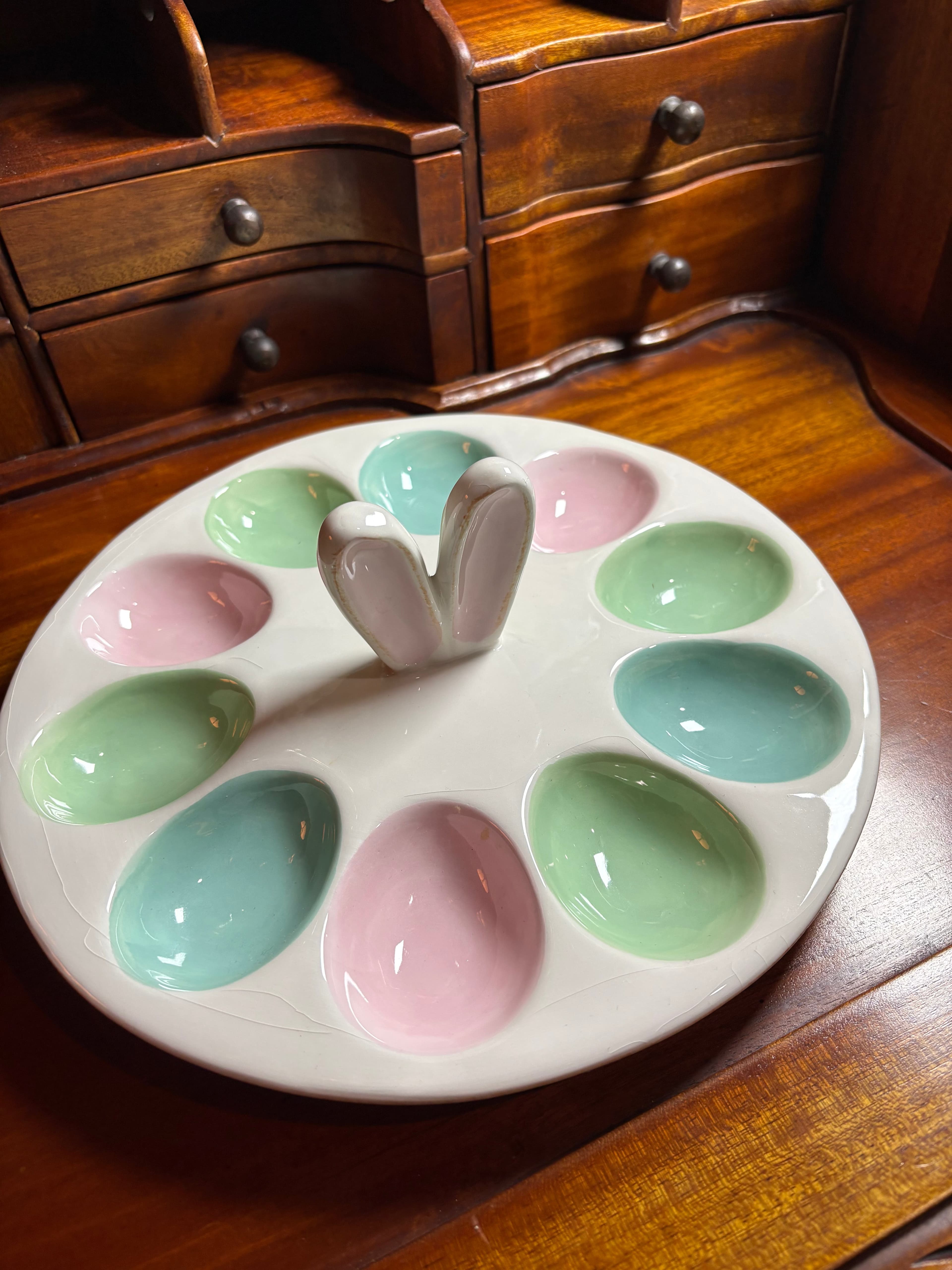 Pastel Ceramic Easter Egg Tray angle 3